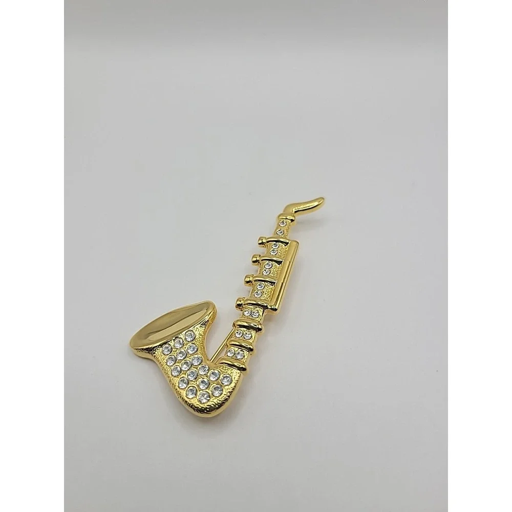 Vintage‎ Gold Tone Rhinestone Saxophone Brooch Pin Music Jazz Band Instrument